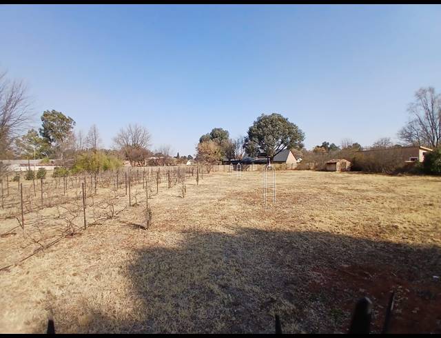 4,064M² VACANT LAND FOR SALE IN HENLEY ON KLIP